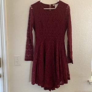 American Rag Dress, brand new, never worn, long sleeve, tapered at bottom